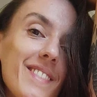 Julie profile picture