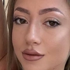LesleyRed profile picture