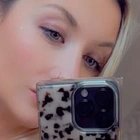 Bee profile picture