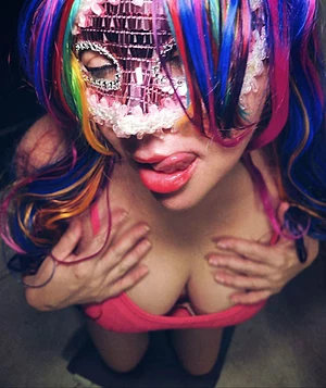 What’s on your mind? 😈💋