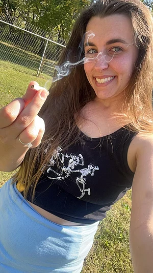 Take a hit from my lips