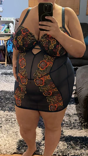 31 weeks and still fit pre pregnancy lingerie