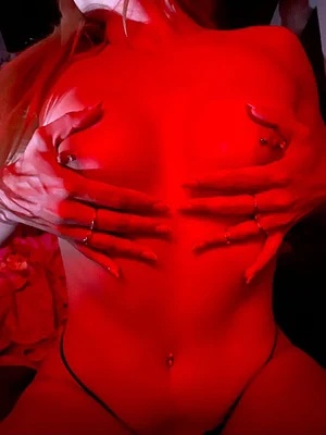 I'm a horny and naughty teenager.