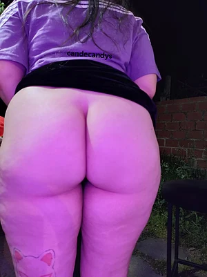 fuck, eat or spank my big butt?