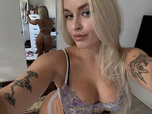 Kylie π©Ά's pic #4