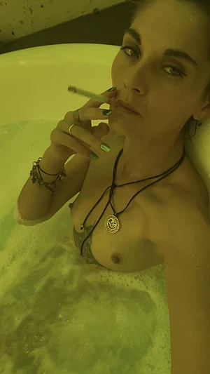mistyc_lady.free