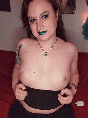 Can I need your naughty slut?