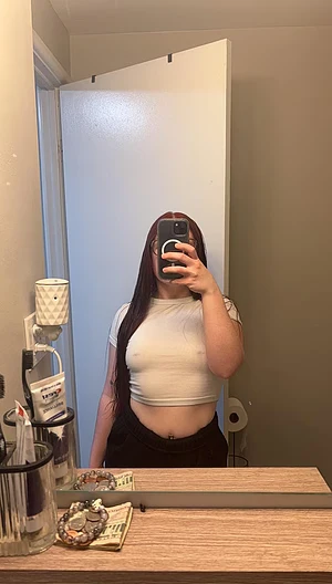 Rebel Red's pic #1