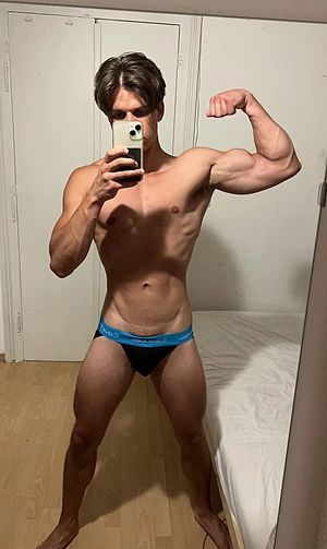 muscle_twunk