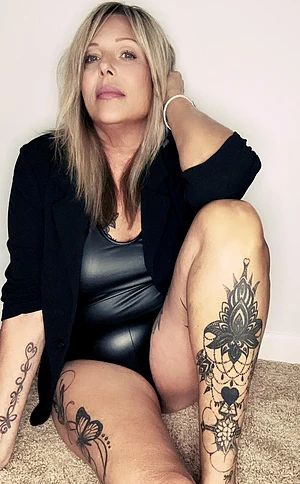 52F tell me your MILF fantasies