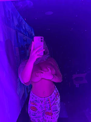 favblonde11