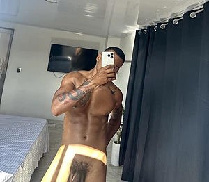 Alejopg26's pic #2