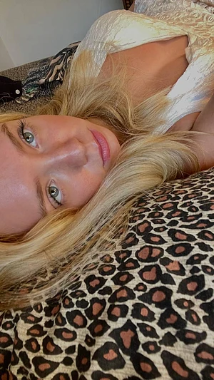 Gabyy's pic #3
