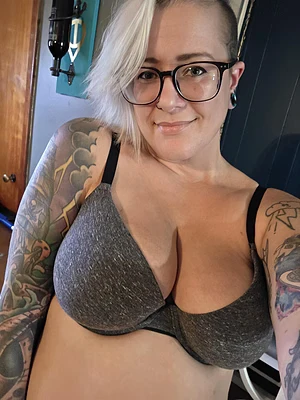 Kaity Cat's pic #3