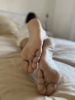 Every part of my feet wants to be loved