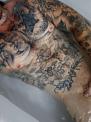 The guy next door's pic #3