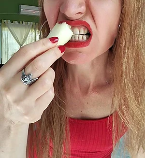 A bite of apple you might like...