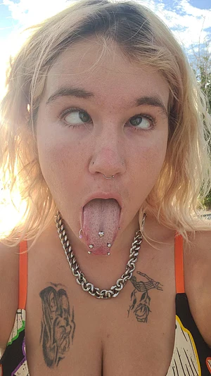I know that you want to feel my pierced tongue