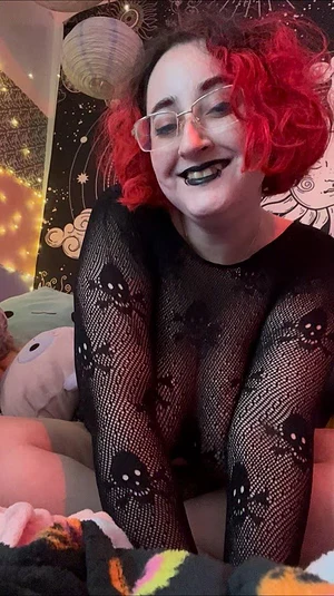 I love showing off my new fishnet set I just got!