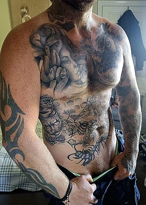 theguynextdoorr33