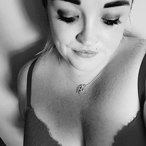 DirtyDesire's pic #3