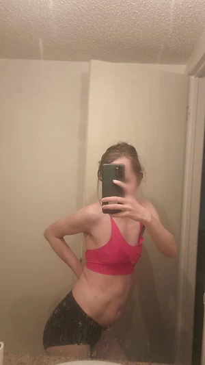 Kinky Switch Kitten's pic #1
